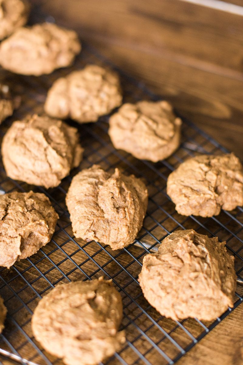 Pumpkin Whoopie Cookies