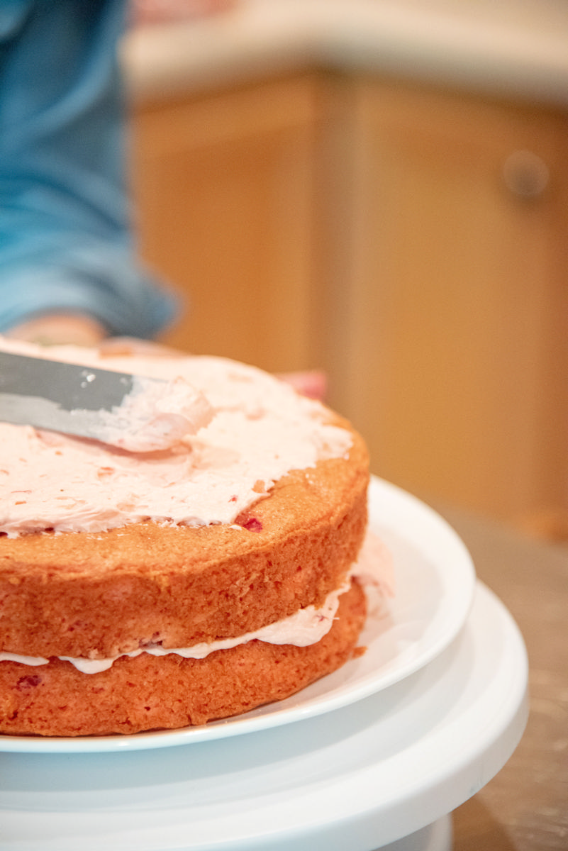 Strawberry Buttercream Cake 