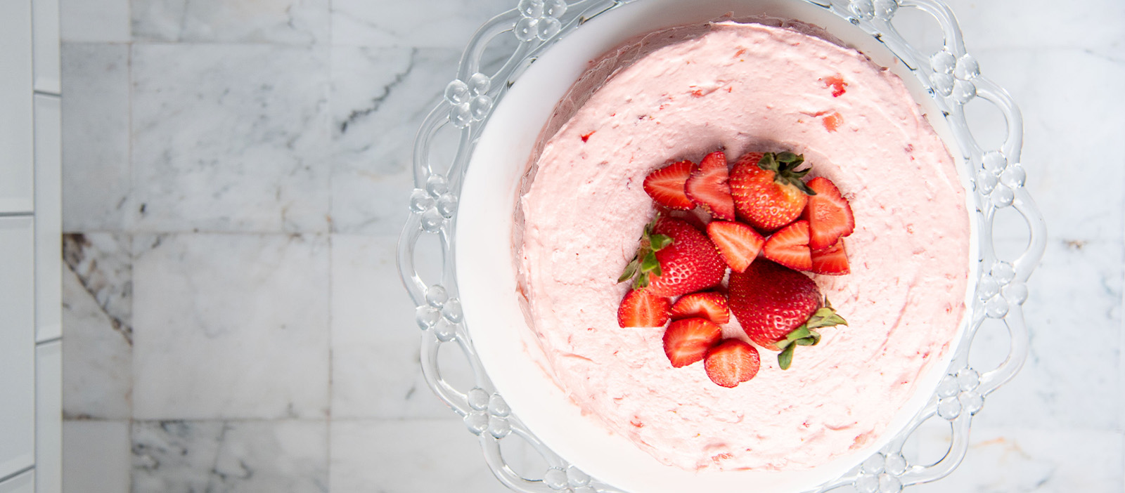 Sweet Strawberry Buttercream Cake 