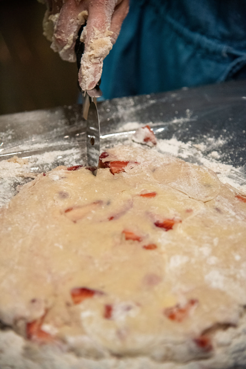 Mom's Fresh Strawberry Scones 