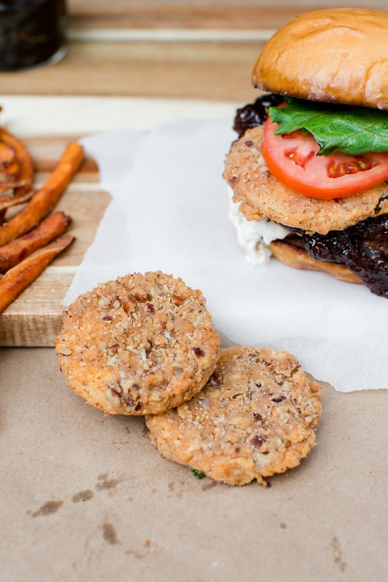 Muscadine Jam Burger and Pecan Crusted Squash Chips